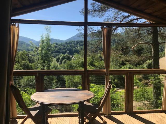 Parque de Campismo Camping-gites Au Songe Du Valier *