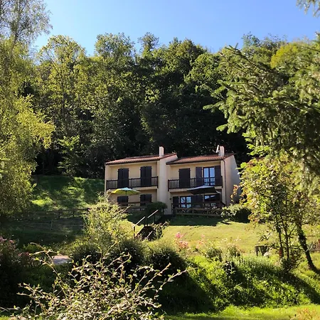 Camping-Gites Au Songe Du Valier Seix Exterior foto